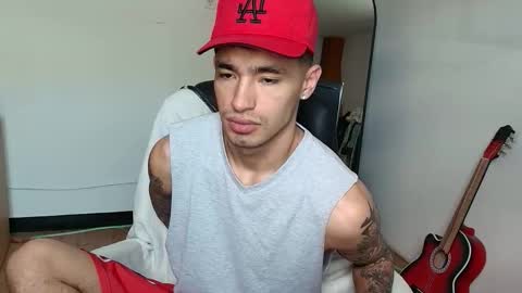 Damon online show from November 22, 5:56 pm