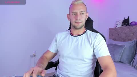 Damon bakert online show from October 27, 5:06 pm