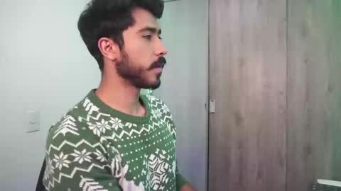 damon_frost online show from December 2, 10:34 pm