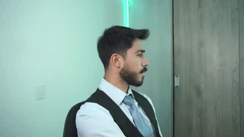 damon_frost online show from December 17, 7:26 pm