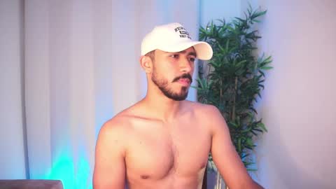 damon_frost online show from March 31, 9:37 pm