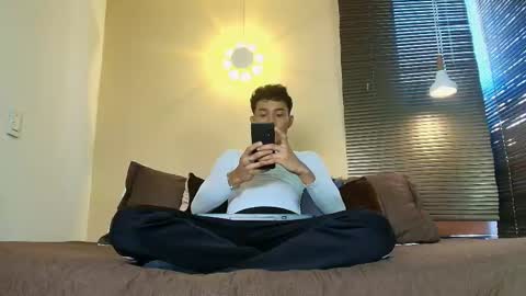 Damon  Salvatore online show from April 16, 7:14 pm