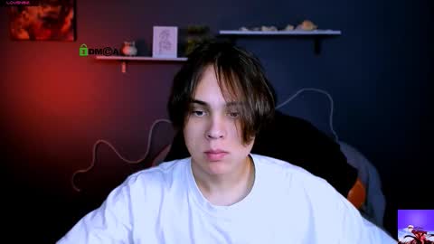 Snapshot of damon_shadow chatting on October 24, 8:55 am damon_shadow online show from October 24, 8:55 am