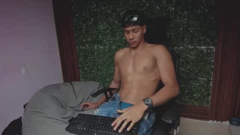 damon online show from December 2, 4:46 pm