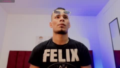 Damon online show from November 3, 8:21 pm