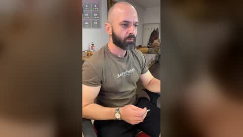 damonsalvatore222 online show from April 26, 12:08 am