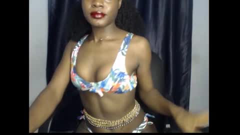 leah online show from December 4, 10:02 am