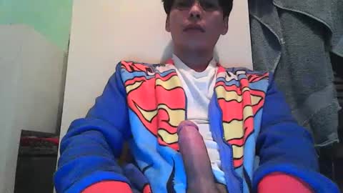 Snapshot of damslink chatting on December 9, 8:55 am Gerard online show from December 9, 8:55 am