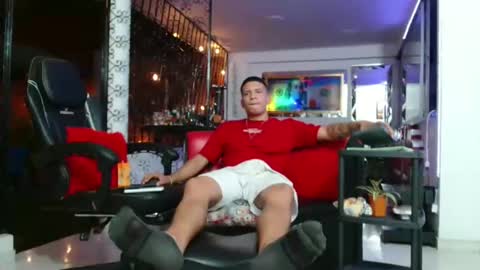 damyan_2003 online show from October 27, 2:04 am