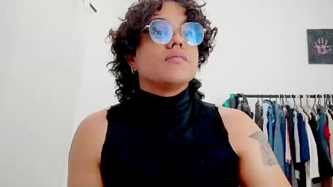 Diane Blosson online show from March 19, 12:36 am