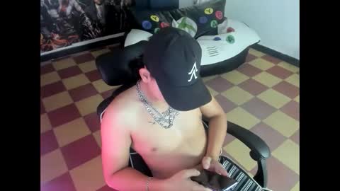 Snapshot of dan_cristancho chatting on September 16, 12:06 pm dan cristancho online show from September 16, 12:06 pm