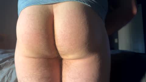 Snapshot of dan_m97 chatting on December 16, 6:49 pm dan_m97 online show from December 16, 6:49 pm