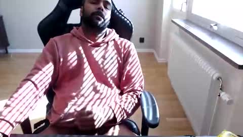 dan_the_man43 online show from April 11, 8:29 am