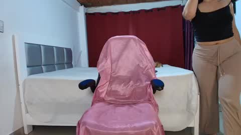 Snapshot of dana_777 chatting on September 26, 11:09 pm Dayana  online show from September 26, 11:09 pm