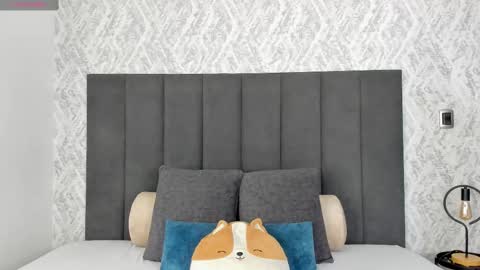 Dana online show from November 17, 6:03 pm