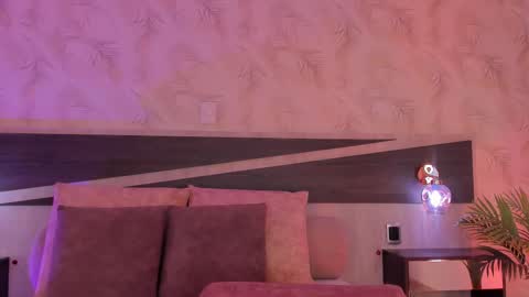 Dana online show from March 24, 3:33 am