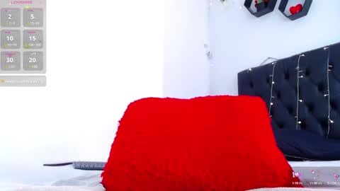 danna online show from December 14, 2:31 pm