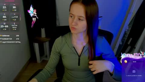 Snapshot of dana_orchid_ chatting on April 4, 6:16 pm Dana online show from April 4, 6:16 pm