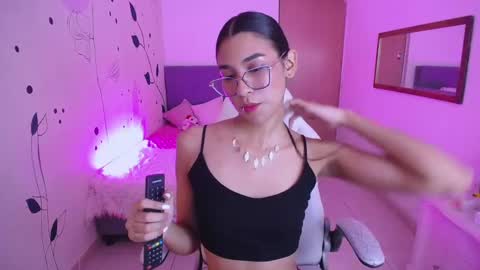 dana_paula online show from February 15, 6:01 pm