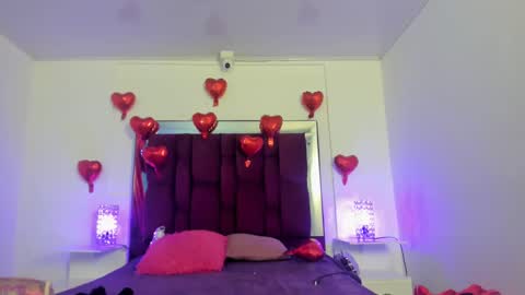    online show from February 14, 11:53 pm