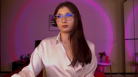 danabatler online show from February 2, 8:41 pm