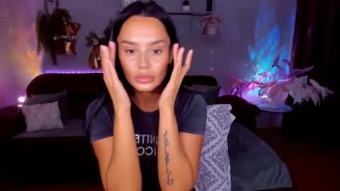 DanaMiers online show from June 18, 4:02 am