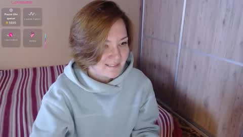 danbie_leen online show from October 16, 10:05 am