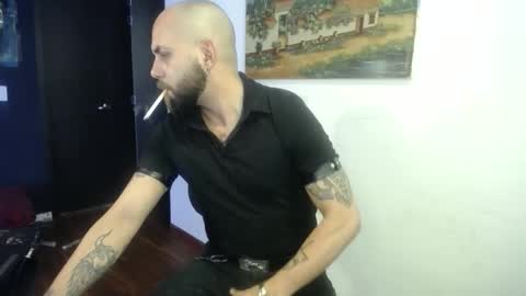 Snapshot of danbury44 chatting on October 24, 8:16 pm danbury online show from October 24, 8:16 pm