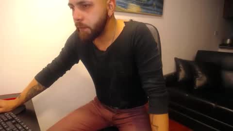 danbury online show from November 16, 9:31 pm