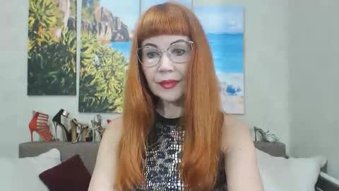 Snapshot of danceglory chatting on June 9, 5:30 am Danceglory online show from June 9, 5:30 am
