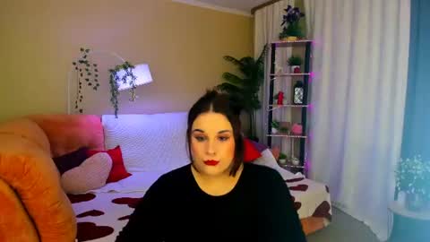 Olivia online show from June 26, 3:33 am