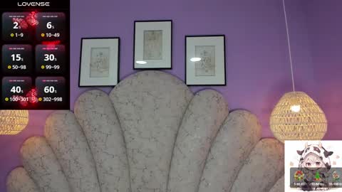 Snapshot of danee_19 chatting on December 21, 3:36 am Daniela online show from December 21, 3:36 am