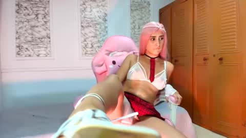 Danella Houston online show from October 28, 12:03 am