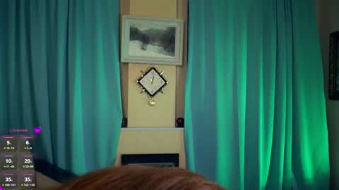 Snapshot of danettecastlen chatting on October 23, 8:18 pm Astrid online show from October 23, 8:18 pm