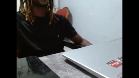 Snapshot of dangerhook chatting on February 19, 2:40 am dangerhook online show from February 19, 2:40 am