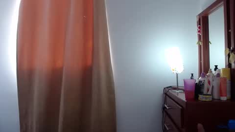 Ela and Santi online show from September 14, 5:23 pm