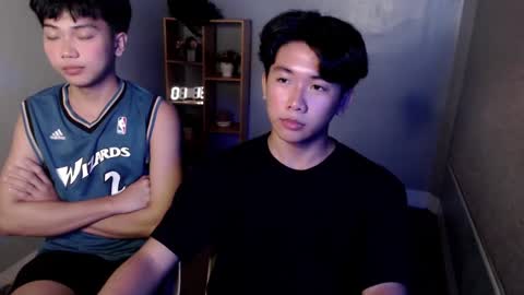   online show from December 6, 10:41 pm