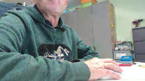 dani_alpina online show from October 9, 12:25 pm