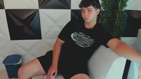Snapshot of dani_cumboy chatting on October 11, 2:04 pm dani_cumboy online show from October 11, 2:04 pm