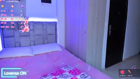 Dani  online show from November 17, 10:26 pm