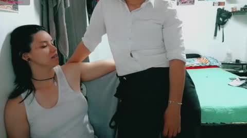 dani y jocelyn online show from October 4, 7:12 pm