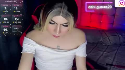 dani online show from March 31, 2:13 am