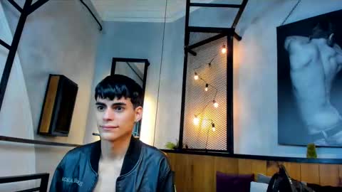 Snapshot of dani_mc chatting on November 24, 11:43 am dani_mc online show from November 24, 11:43 am