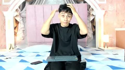 Snapshot of dani_rivass chatting on September 25, 11:14 am Daniel online show from September 25, 11:14 am