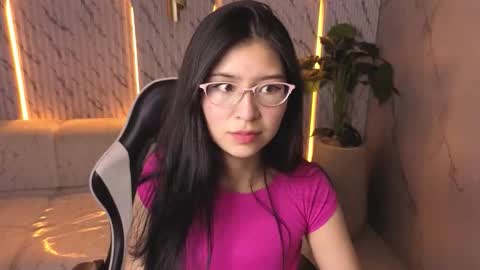 dani_tf online show from March 4, 12:55 pm