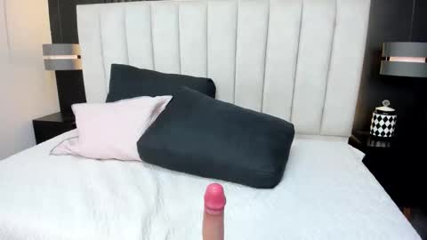 JANE  online show from February 13, 8:16 pm