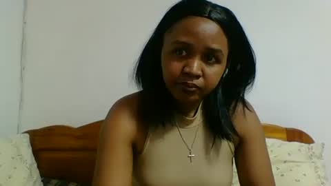 danie80704 online show from November 10, 9:25 pm