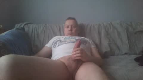 Snapshot of daniel0028 chatting on March 11, 1:01 pm dan online show from March 11, 1:01 pm