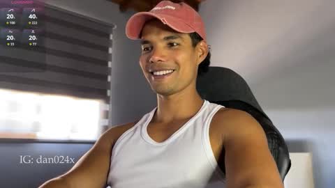 Daniel  online show from November 9, 4:49 pm