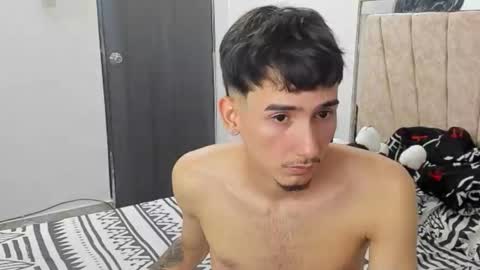 Snapshot of daniel_443 chatting on September 21, 4:47 am DANIEL online show from September 21, 4:47 am